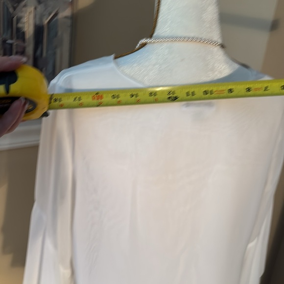 White NWOT sheer lined blouse with bell sleeves! - Picture 11 of 11